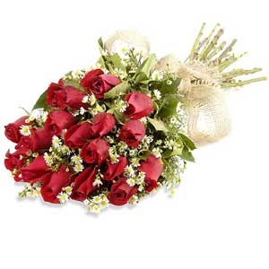 Send Special Sweet Eid Rose Bouquet on Eid  to Pakistan
